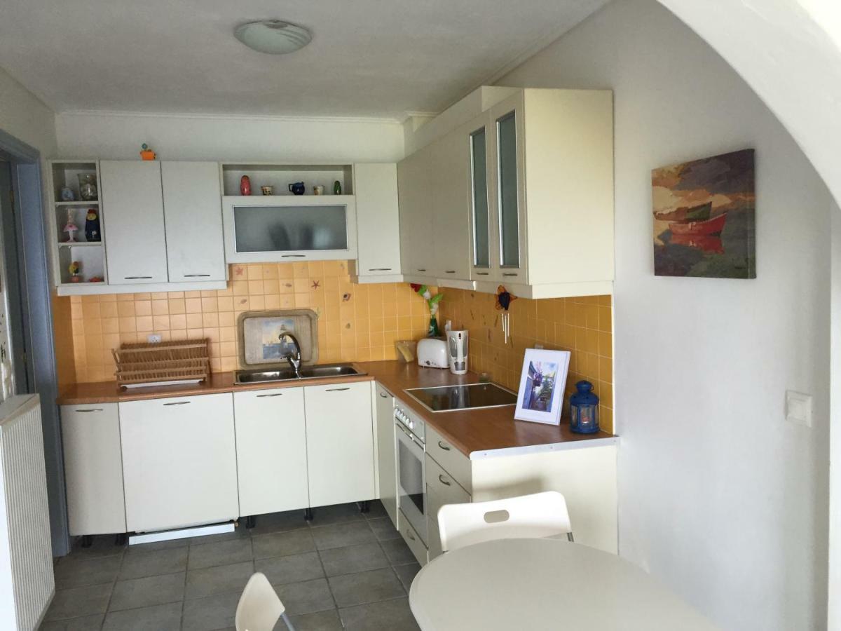 Apartament Lovely Flat With Amazing View Ligoneri Zewnętrze zdjęcie